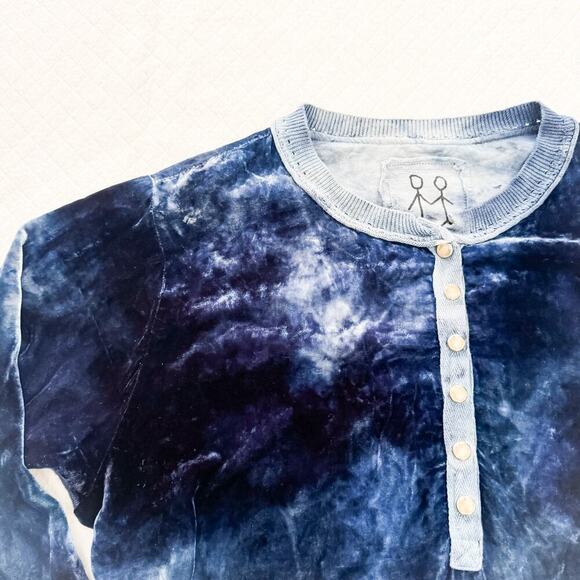 Johnny Was Rayon Silk Blend Tunic Crushed Velvet Blue P11617-7 Size M - Picture 2 of 5